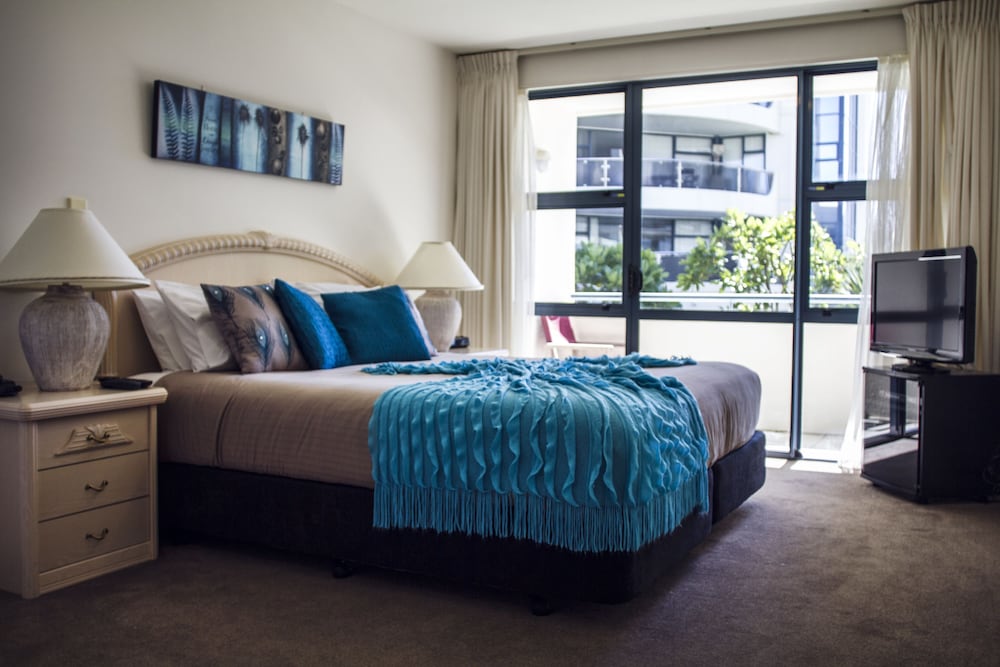 1 Bedroom Standard Suite