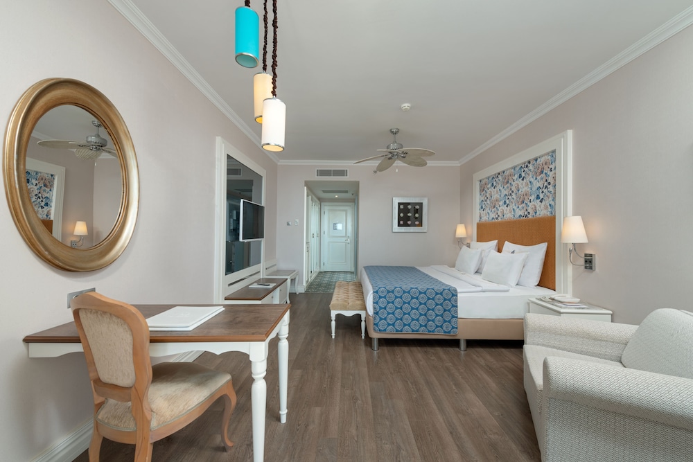Chambre Deluxe (Land View)