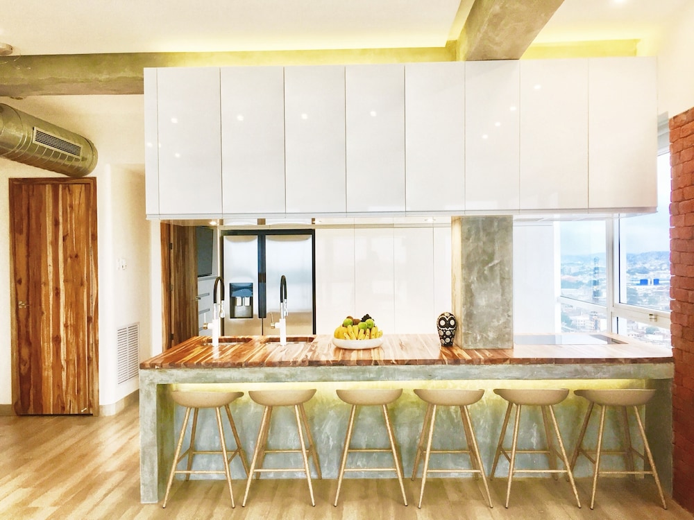 Grand Apartment, 2 Bedrooms, River View photo 2