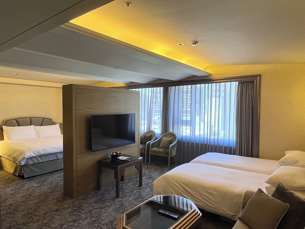 Executive Quadruple Room