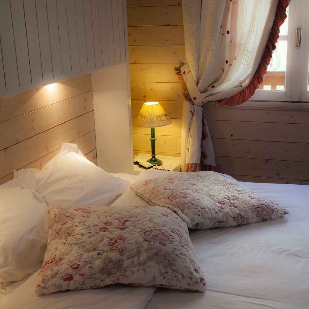 Standard Room photo 3