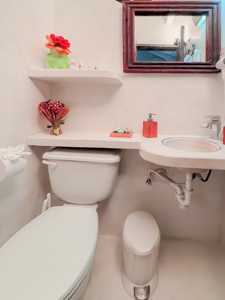 Deluxe Triple Room photo 2