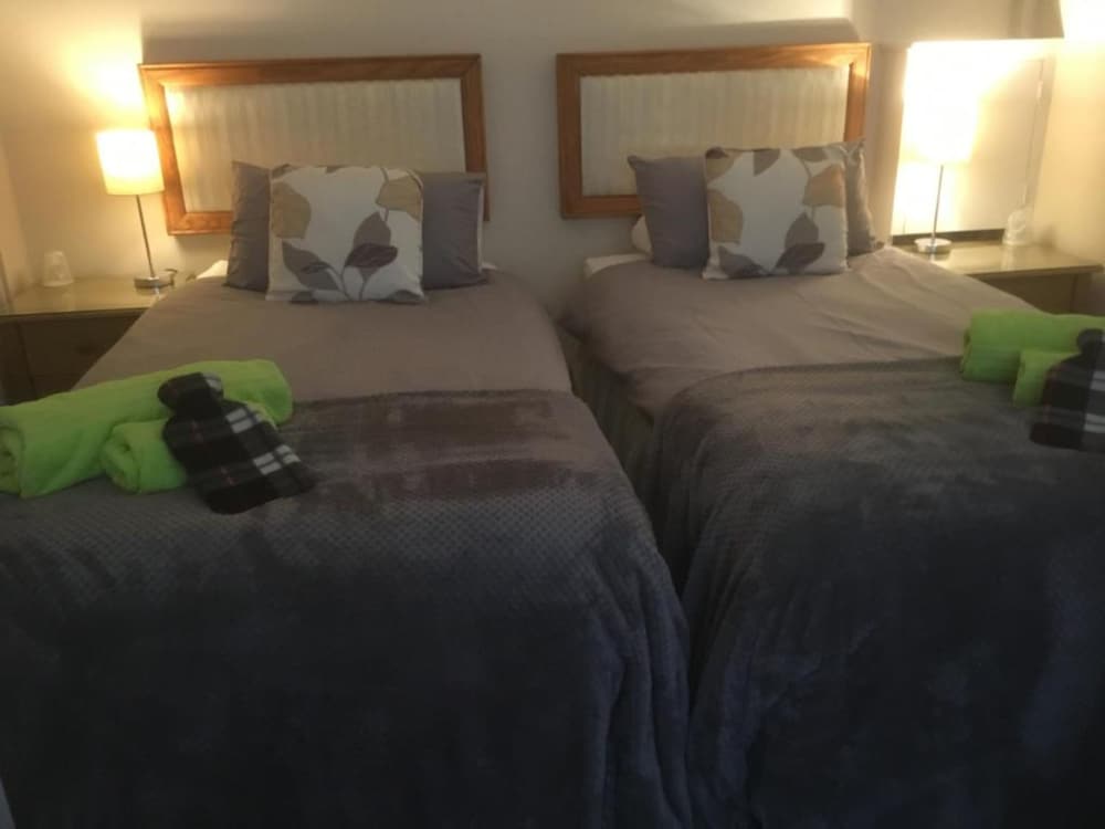 Twin Room, Ensuite