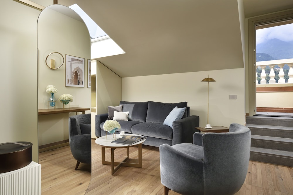 Suite, Park View - Photo 3