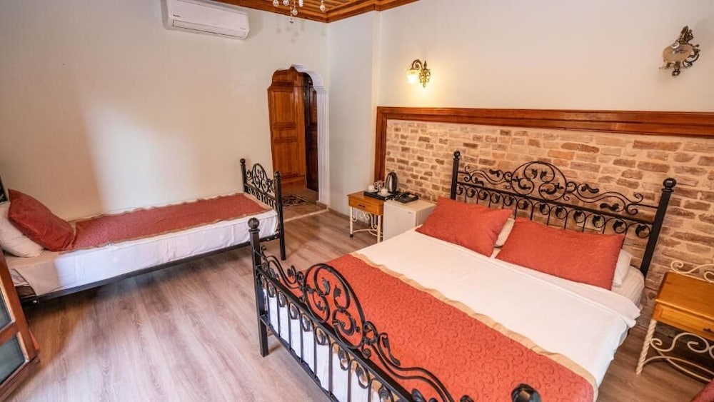 Family Triple Room, Balcony, City View