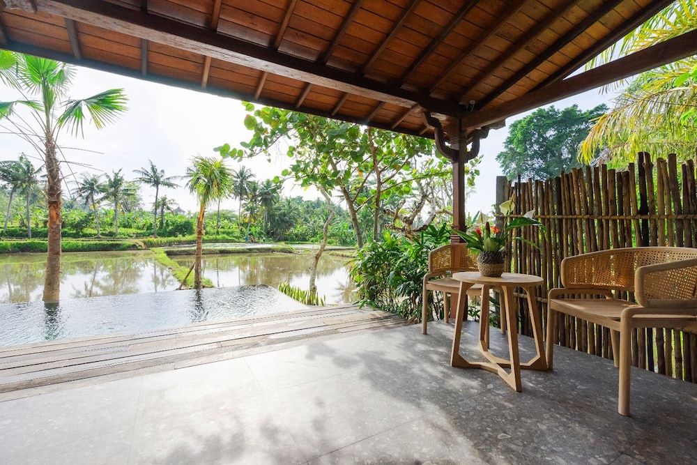 One-Bedroom Villa - Photo 24