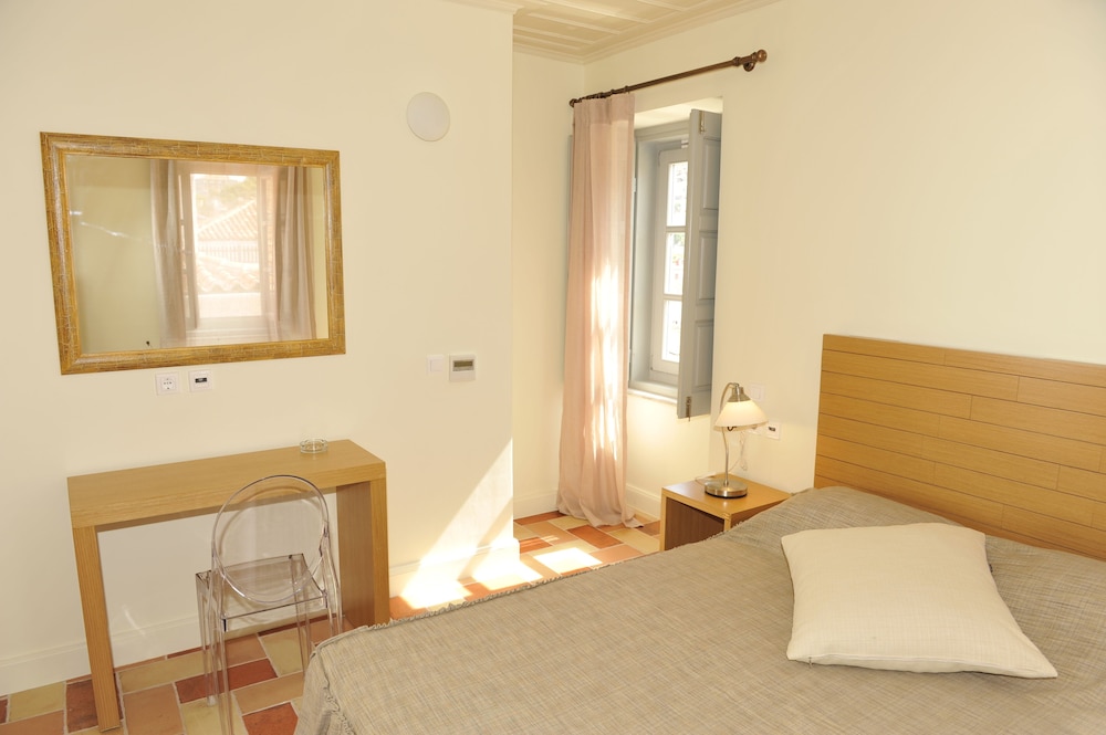 Classic Double Room photo 3