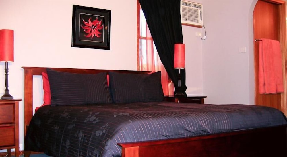 Standard Room, Balcony (Boutique Queen Room) photo 2