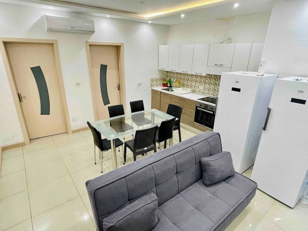 Apartment, 2 Bedrooms, Terrace