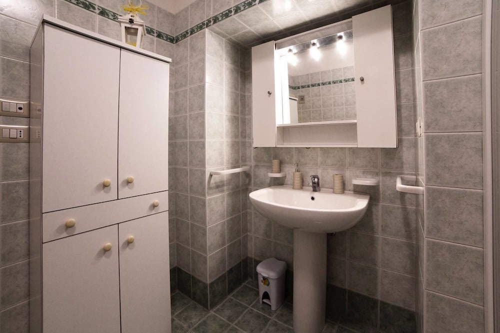 Double Room, Private Bathroom photo 3