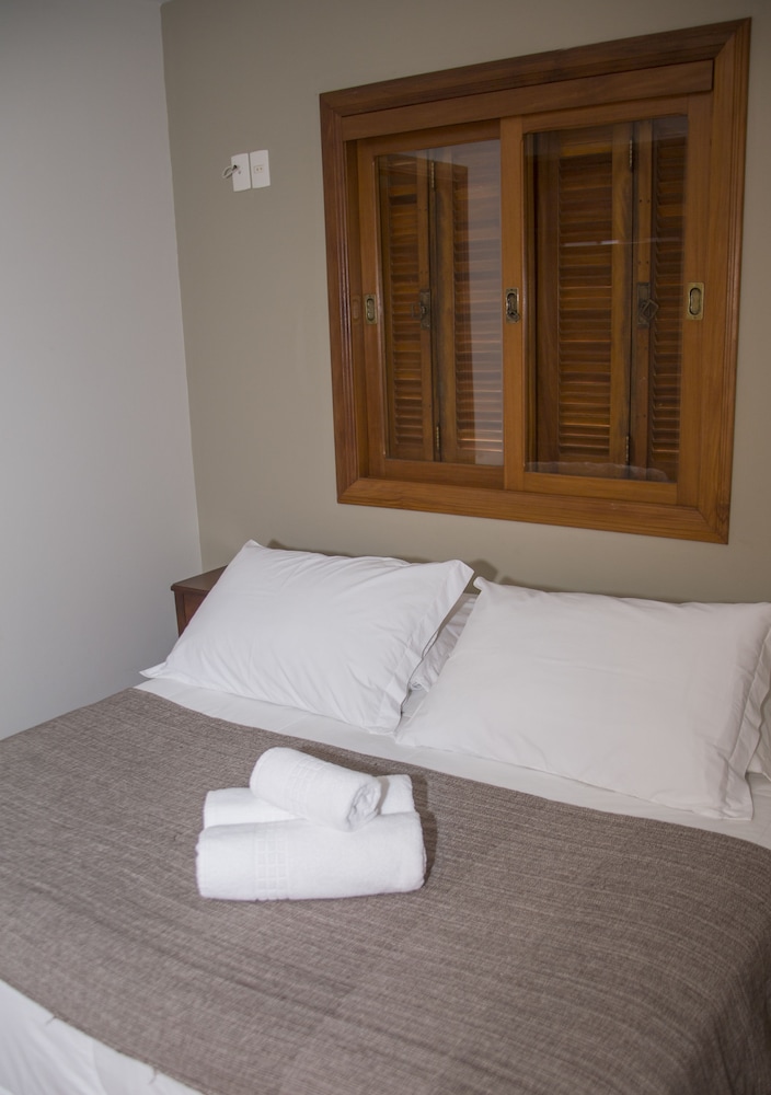 Family Apartment, Multiple Beds, Non Smoking, Garden View photo 2