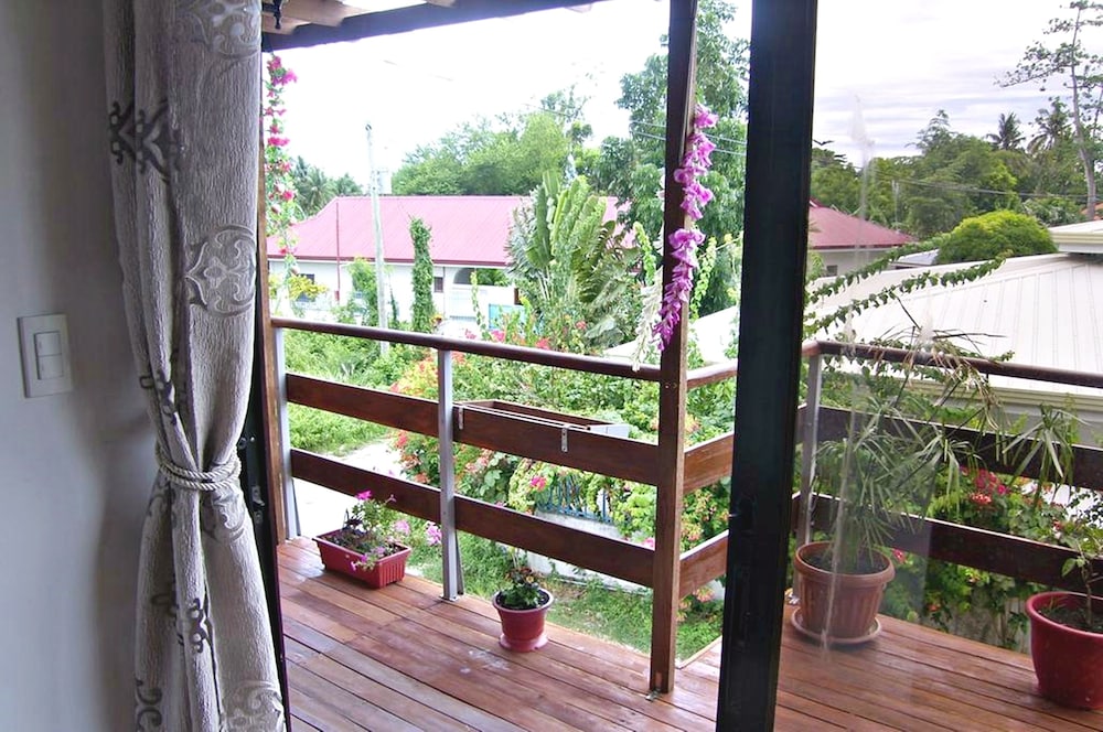 Standard Double Room, Balcony - Photo 5