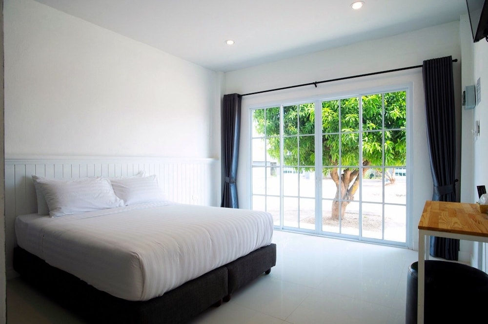 Standard Room photo 1