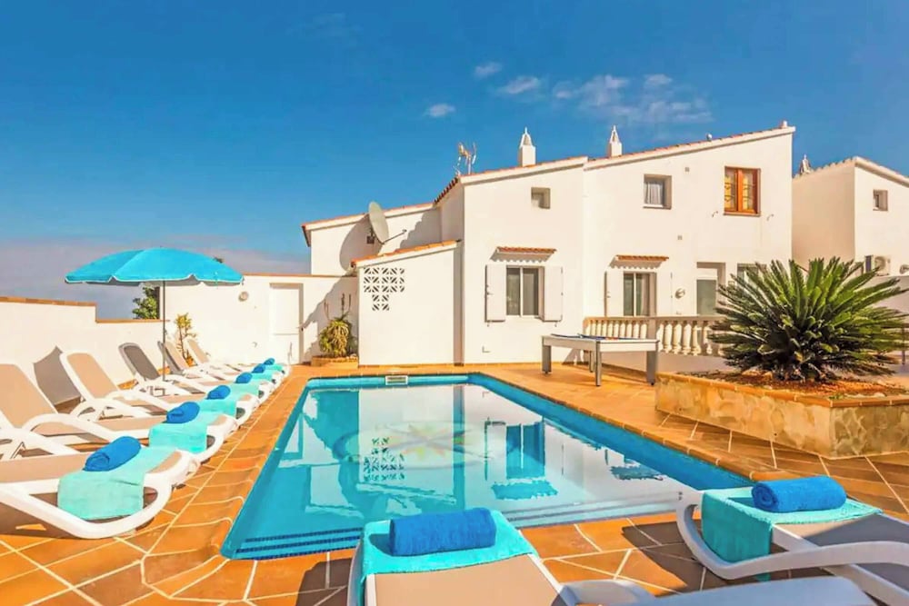 Villa (5 Habitaciones)