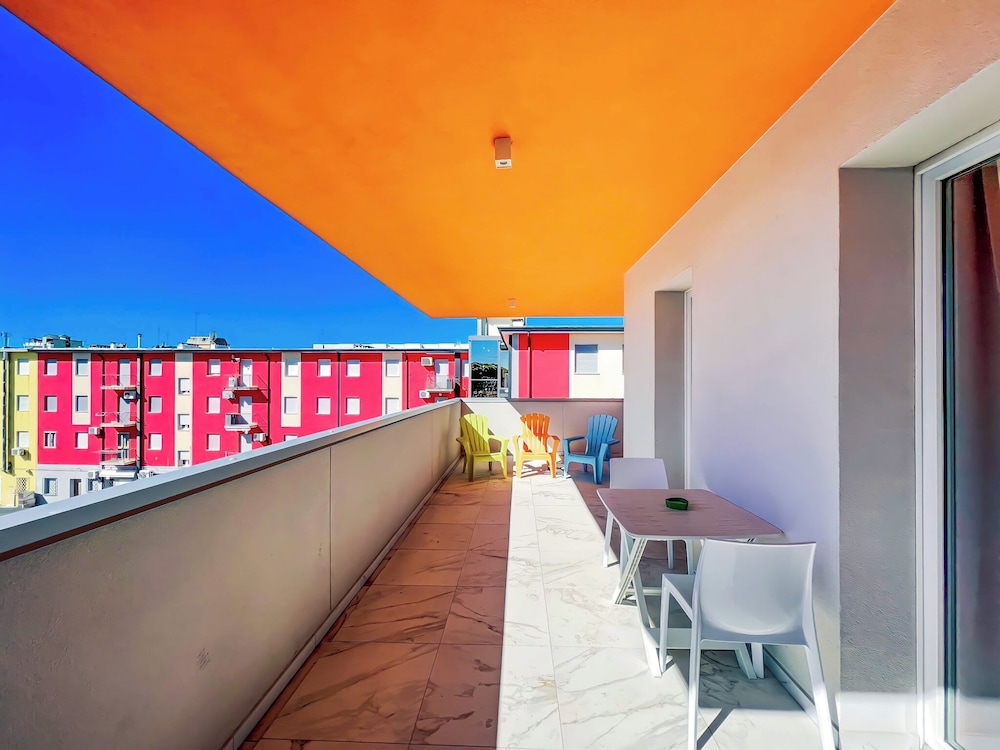 Studio, Multiple Bedrooms, Balcony, City View