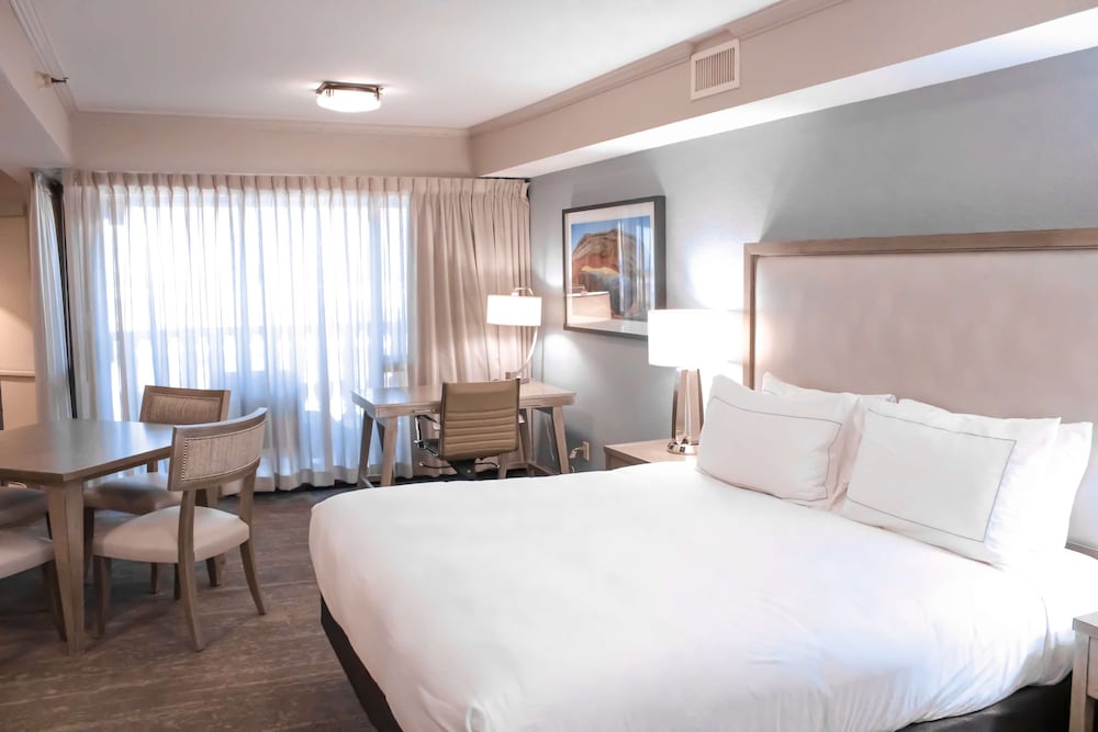 Suite, Multiple Beds photo 1