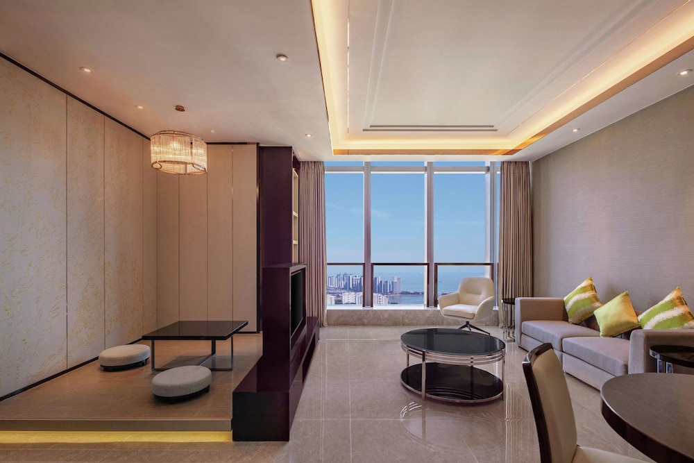 King One Bedroom Premium Apartment