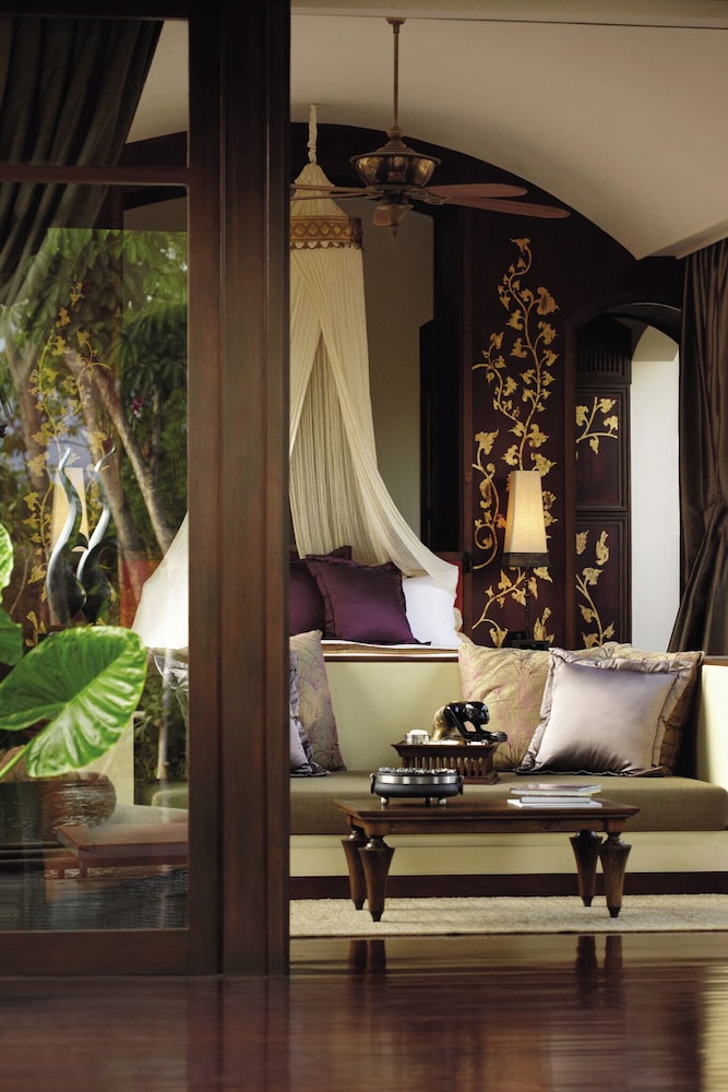 Villa, 1 King Bed, Pool Access - Photo 5