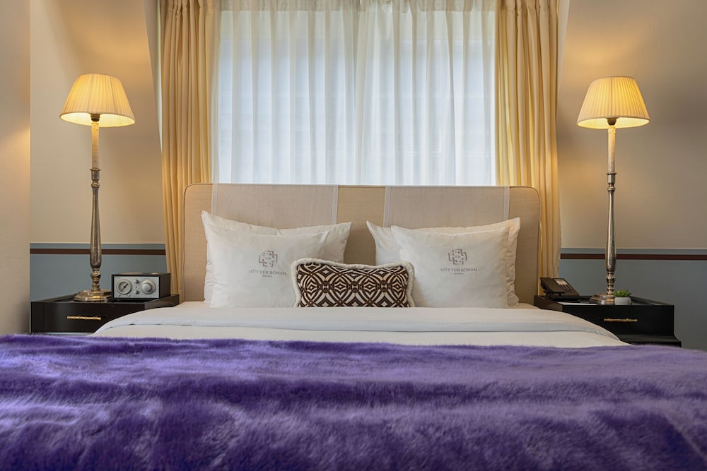 Superior Suite - Photo 3