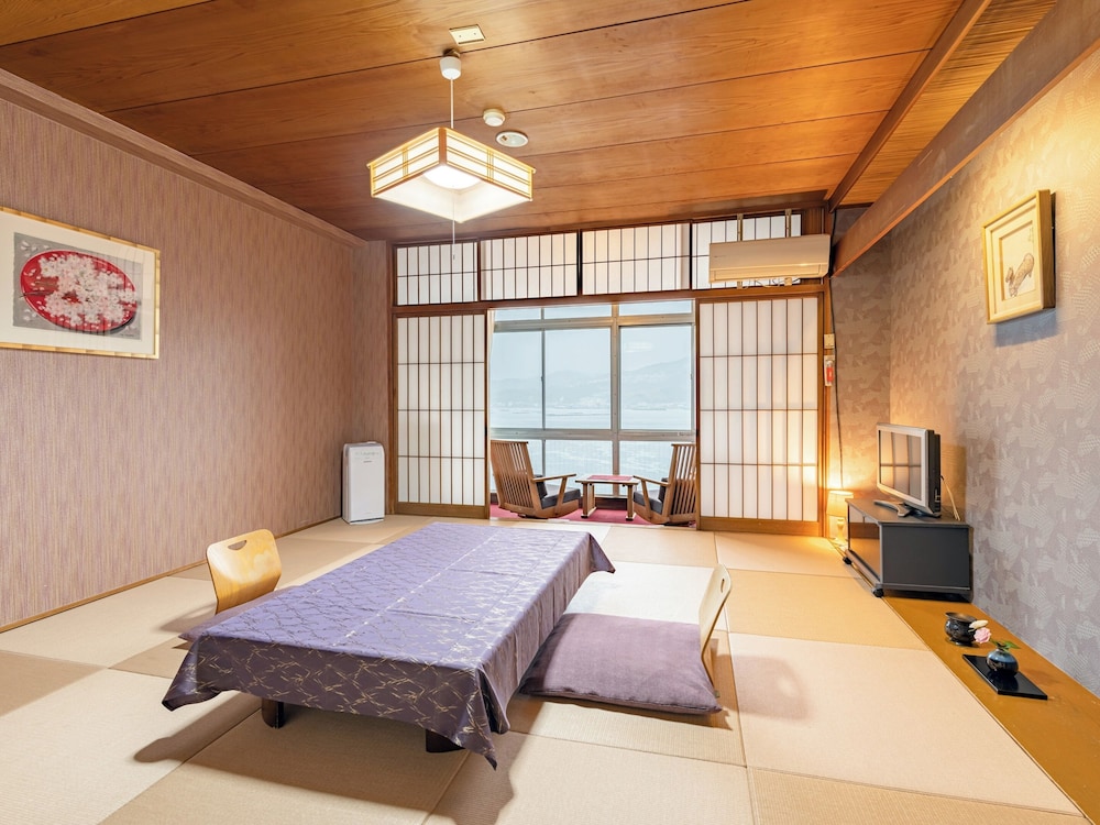 Standard Room, Non Smoking, Ocean View - Photo 7