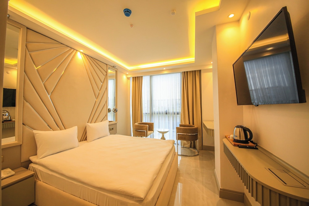 Deluxe Room, City View photo 1