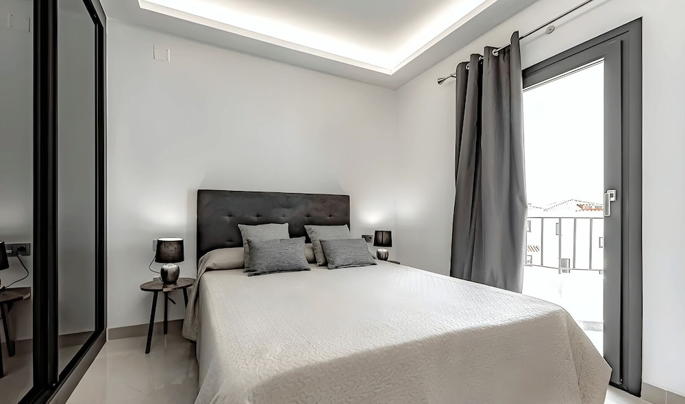 Superior Apartment photo 3