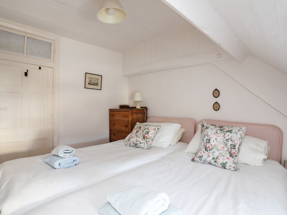 Cottage photo 2