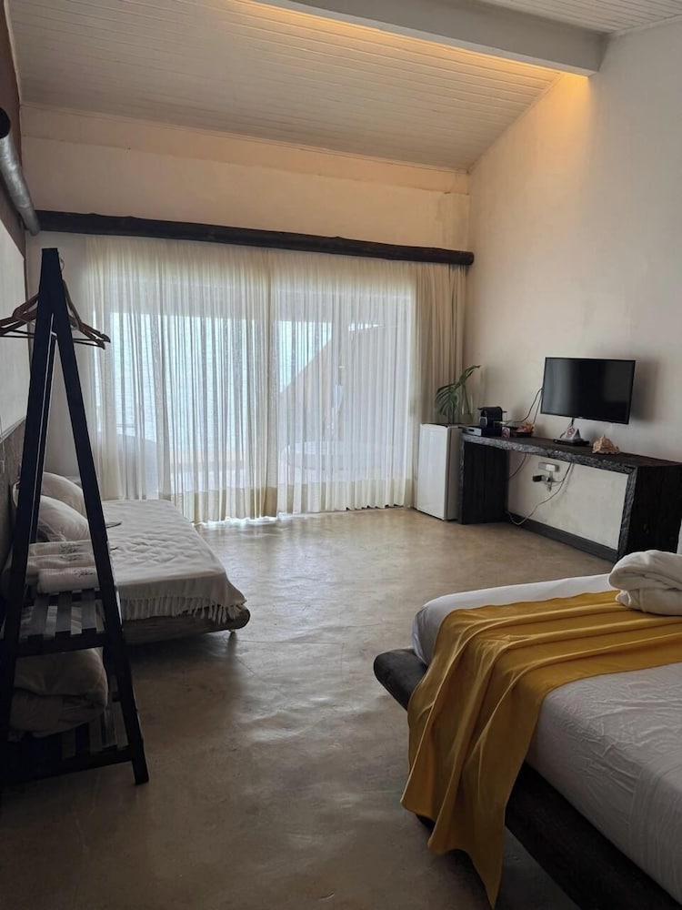 SUITE PRAIA DA CACHOEIRA