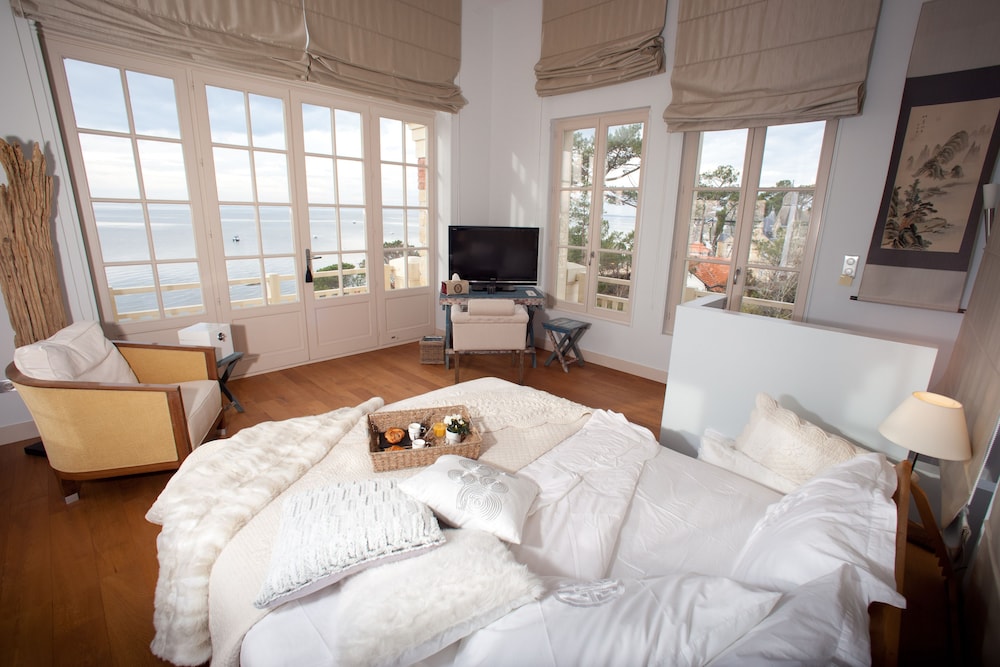 Suite, 1 Bedroom, Garden View photo 1