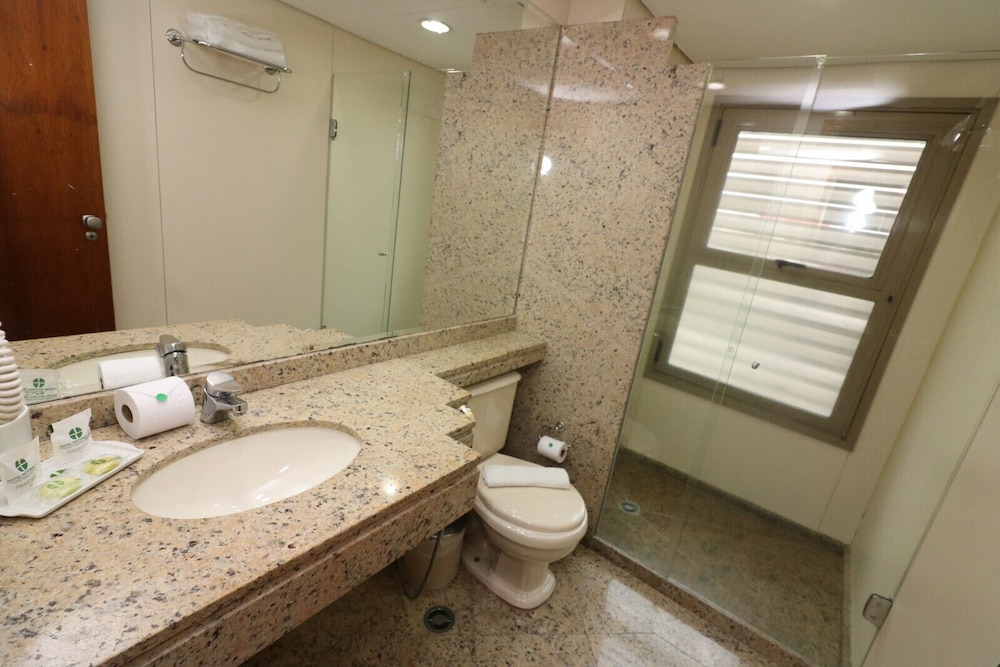 Executive Triple Room, Multiple Beds - Photo 4