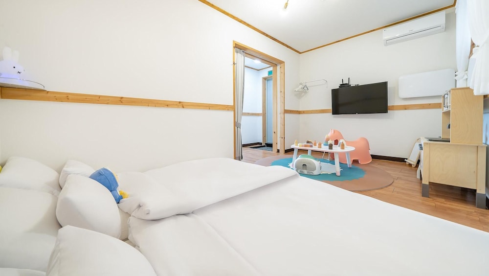 Basic Room, 1 Bedroom (202 Belém) - Photo 5
