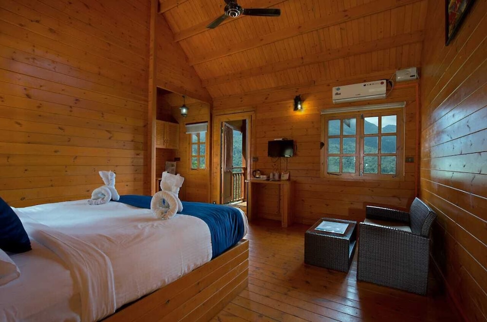 Wooden House photo 1