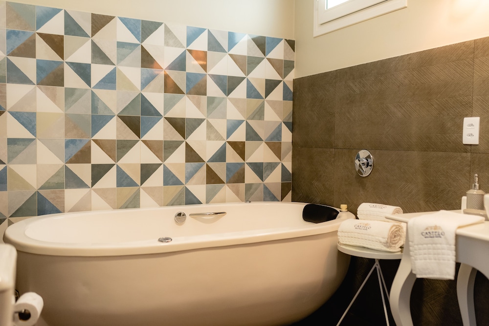 Deluxe Double Room, City View - Photo 5