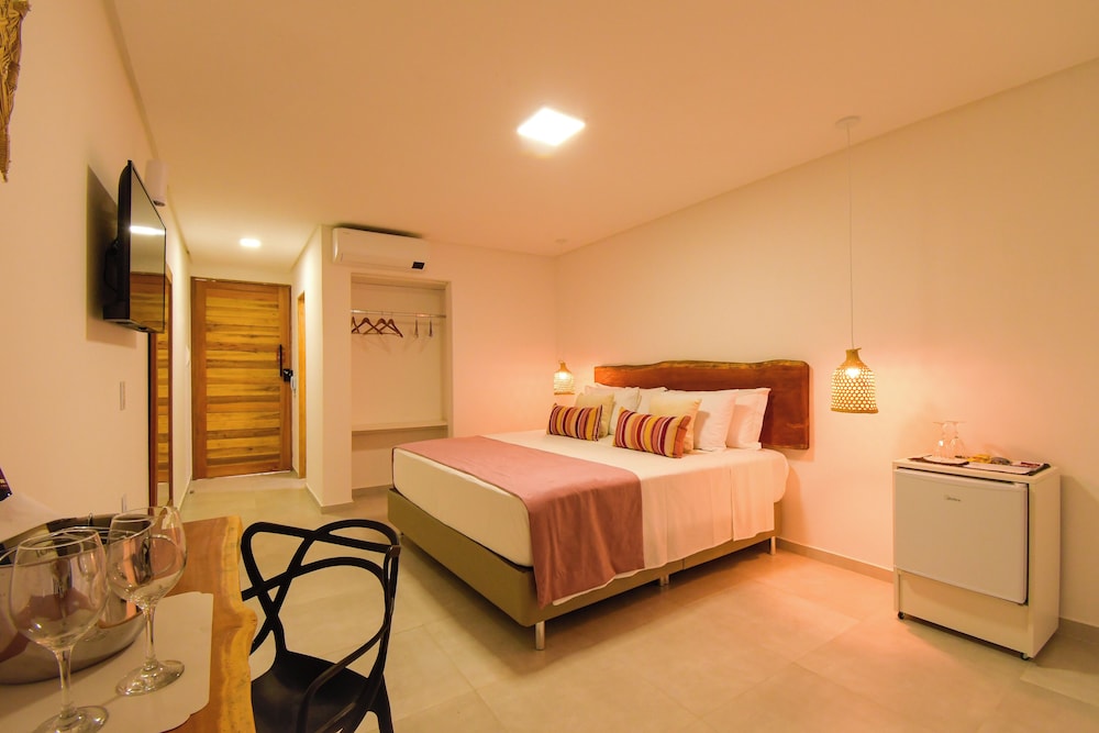 Deluxe Double Room, Pool View photo 1