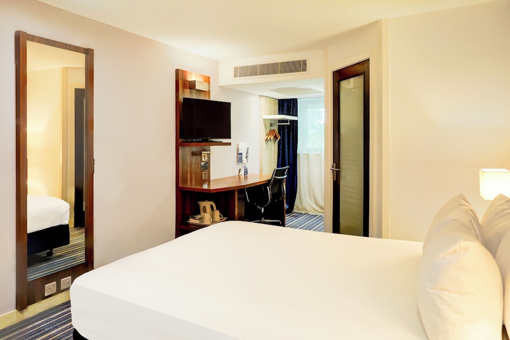Standard Double Room - Photo 5