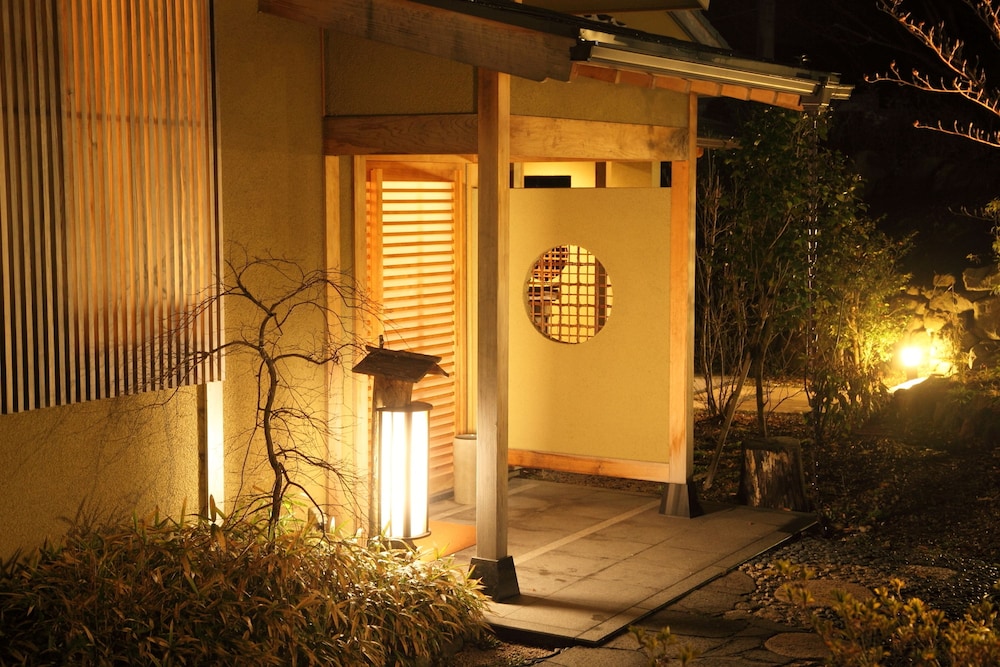 Sagano, Japanese Sukiya style, Twin Room With Open-Air Bath(Check-in by 6PM) photo 2