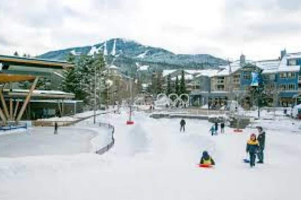 Whistler Village - Pool - Hot tub - Walk to Lifts, Zdjęcie 16