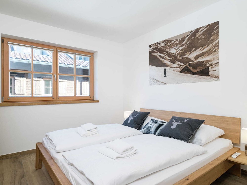 Apartment photo 2