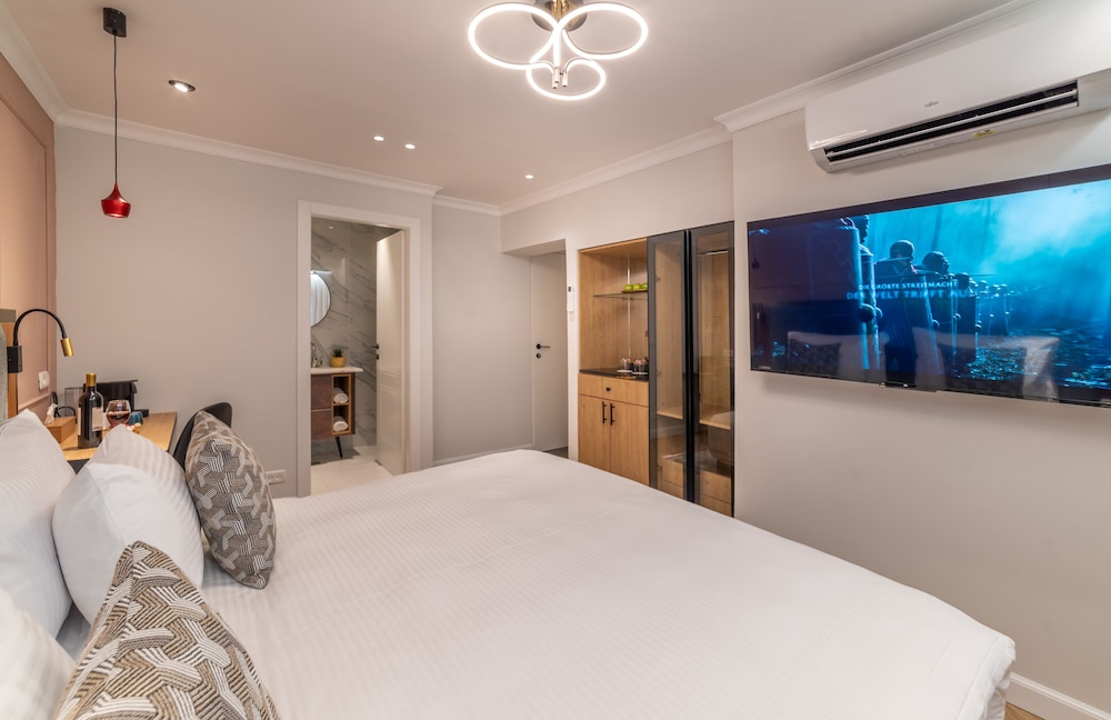 Economy Double Room (accessible by stairs only) - Photo 1