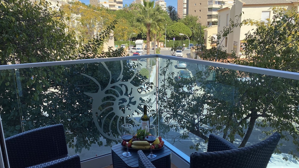Standard Double or Twin Room, Balcony, City View - Photo 7