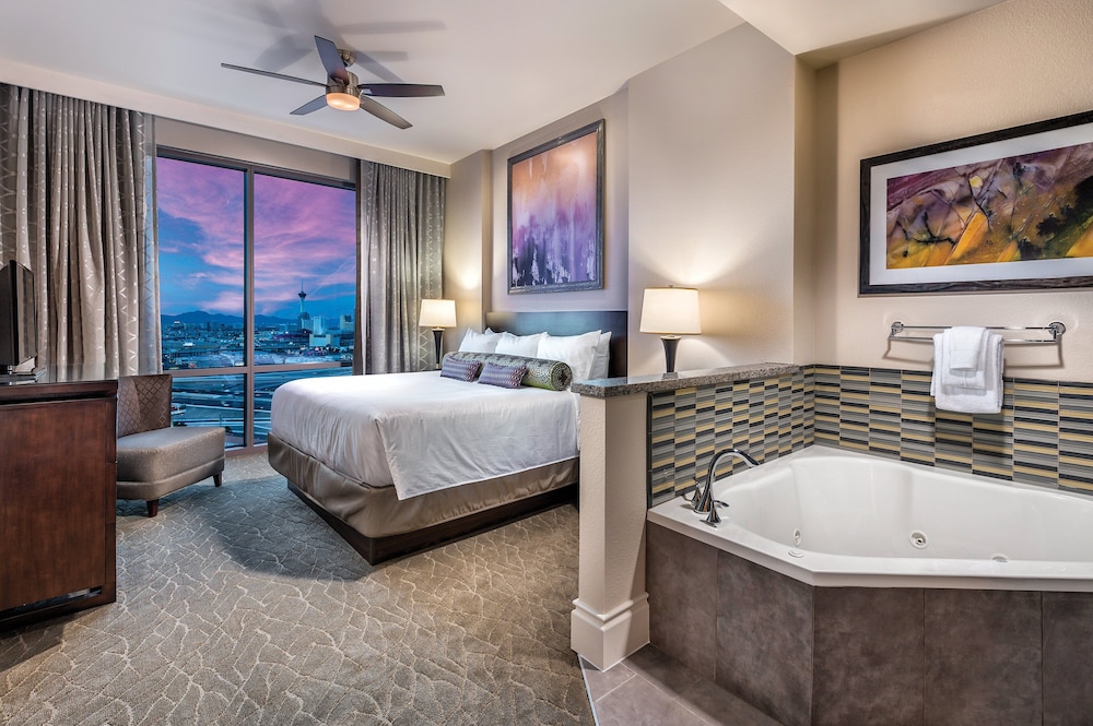 Presidential Suite, 1 Bedroom thumbnail 6