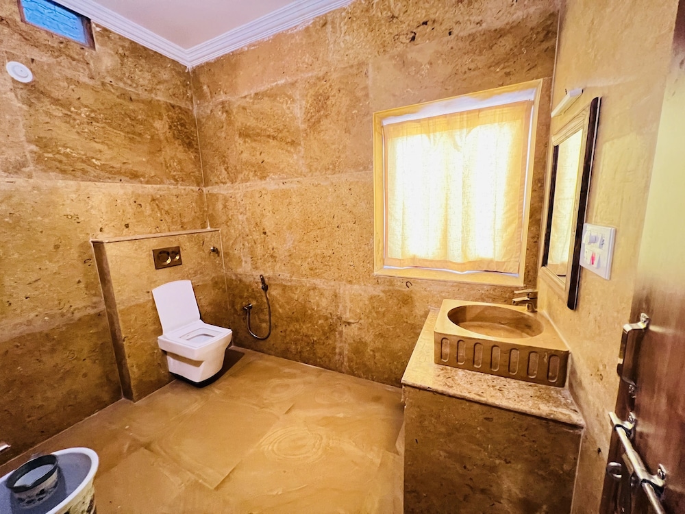 Deluxe Double Room - Photo 3