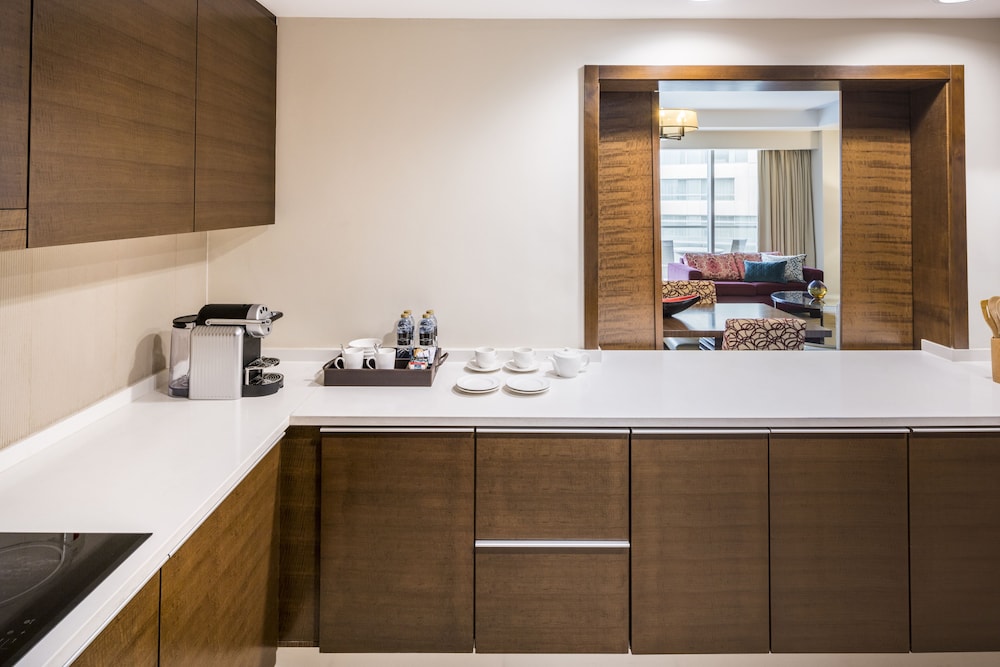 Premium Apartment, 2 Bedrooms (Burj Khalifa and Creek View)