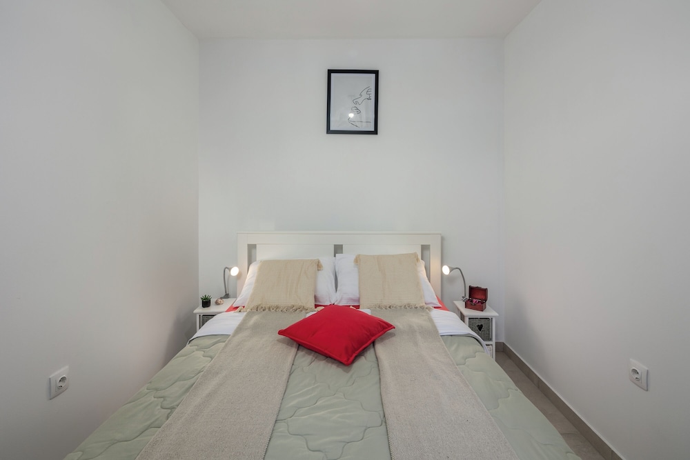 Family House, Multiple Bedrooms (Harmony House Vito) photo 2