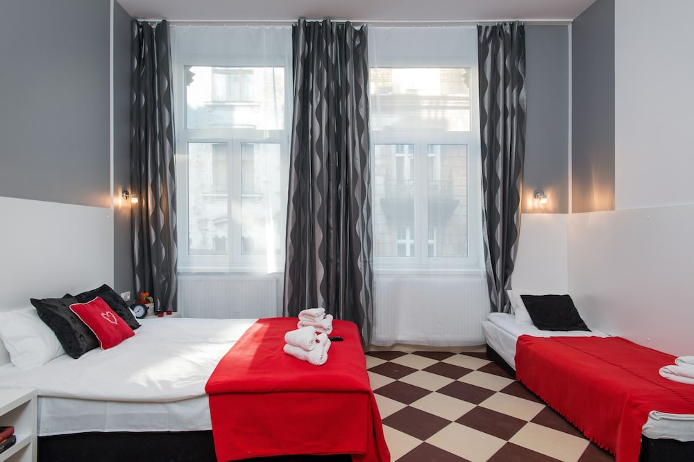Studio Suite (3 pax) photo 3