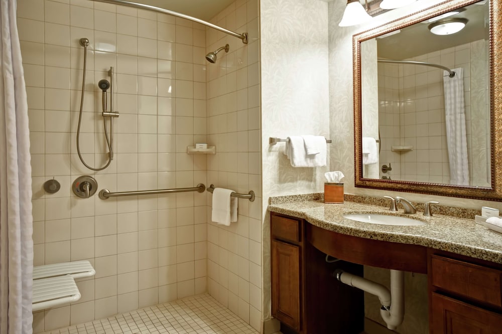 Suite, 2 Queen Beds, Accessible (Shower), Non Smoking - Photo 6