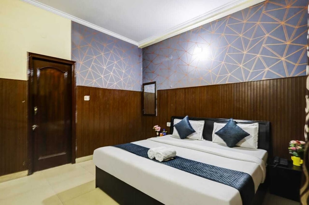 Classic Double Room, Mountain View