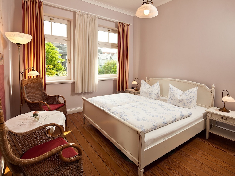 Classic Double Room photo 2