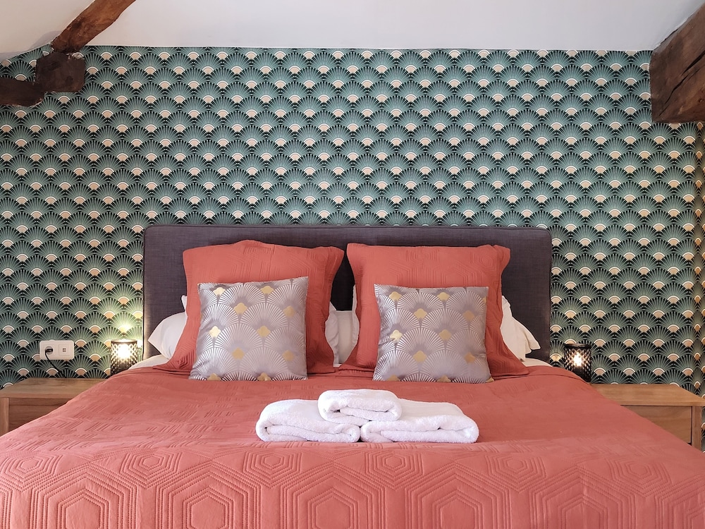 Superior Double Room, Private Bathroom (Le Charlemagne) photo 1