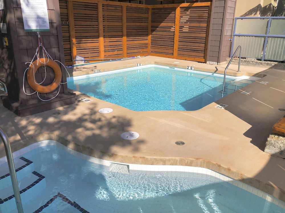 Whistler Village - Pool - Hot tub - Walk to Lifts, Zdjęcie 15